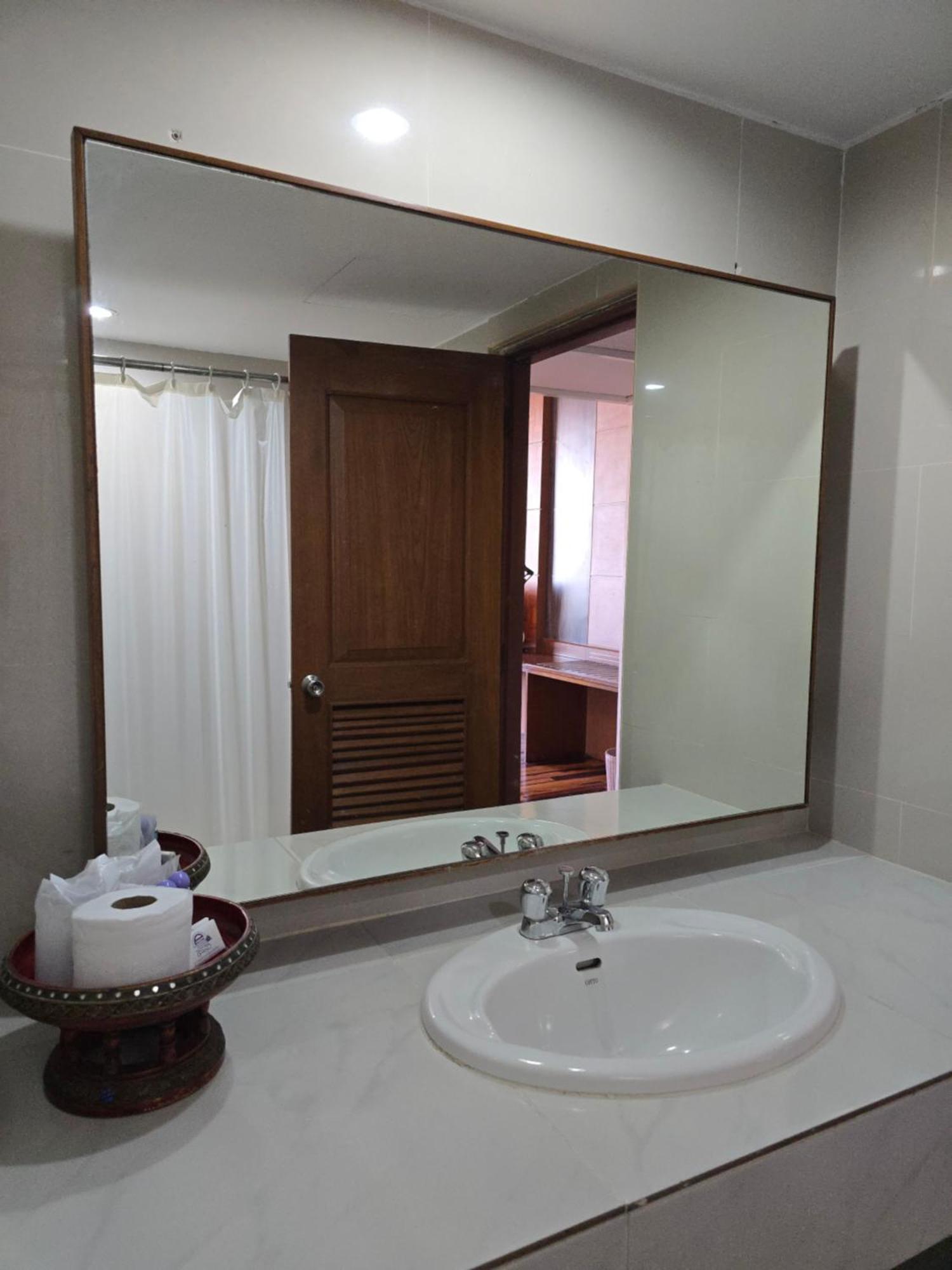 Chiang Mai Phucome Hotel Esterno foto