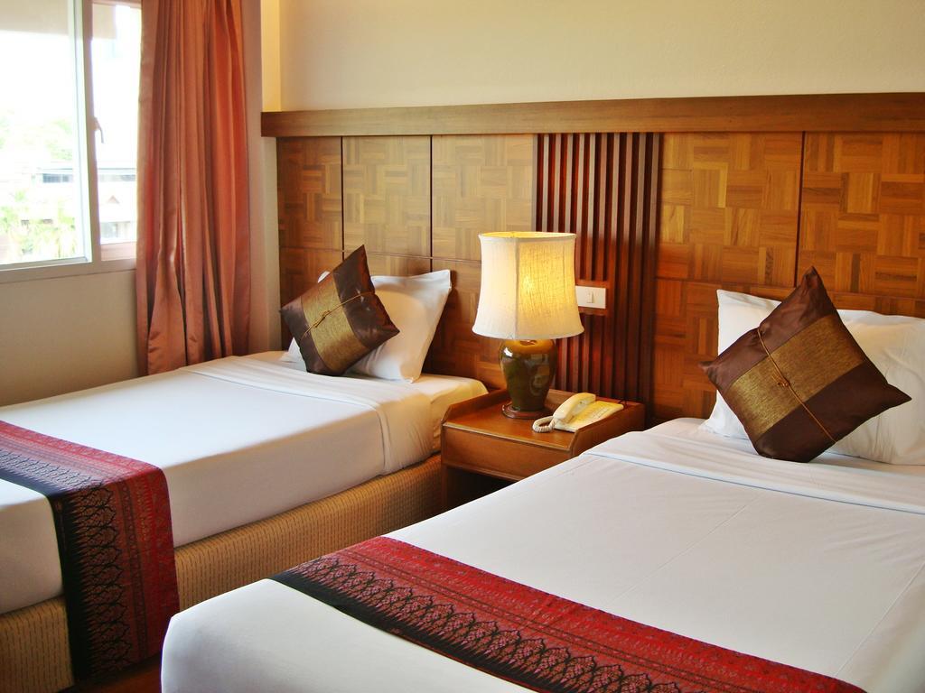 Chiang Mai Phucome Hotel Esterno foto